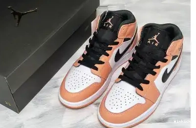QUARTZ PINK JORDAN 555112-603 AIR MID (GS) 1 0429